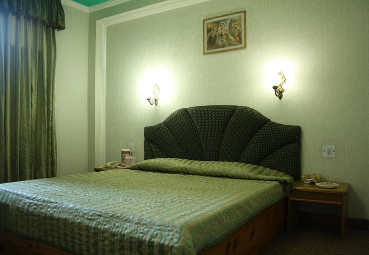 Hotel Jupiter Manāli Екстериор снимка